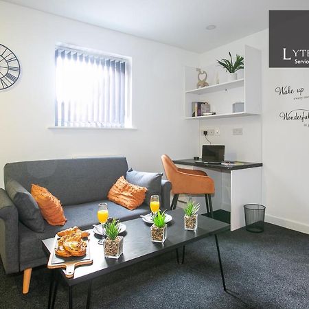 Leicester'S Lyter Living Serviced Apartments Opposite Leicester Railway Station Buitenkant foto